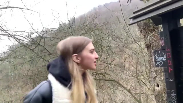 Watch Free Porno Online – czkrok in 010 Extreme BlowJob Nearby Historic Castle we almost got Caught Huge Cumshot (MP4, HD, 1280×720)