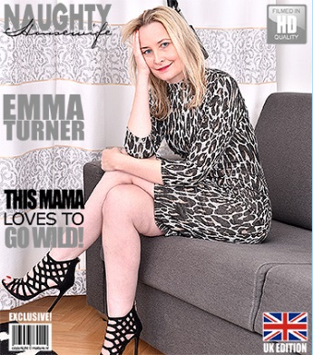 1_Mature.nl_presents_Emma_Turner__EU___42__in_British_housewife_fingering_herself_-_27.12.2016.jpg