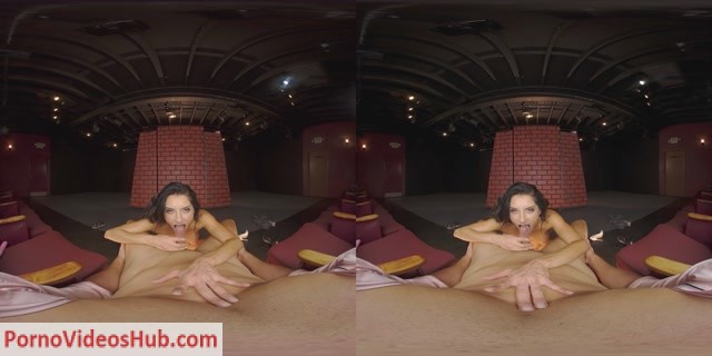 Watch Online Porn – VRBangers – Silvia Saige – The Cumedy Show (MP4, UltraHD/4K, 6144×3072)