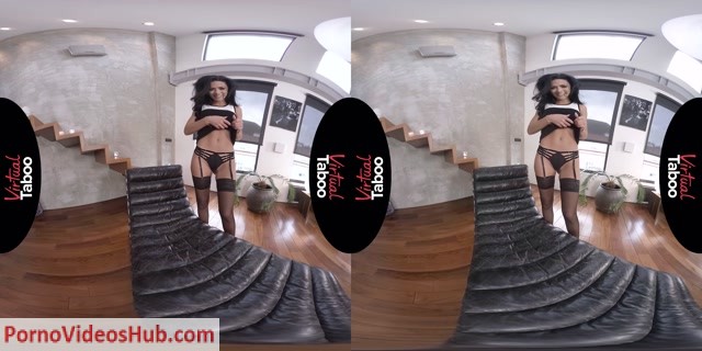 Watch Online Porn – VirtualTaboo presents Shalina Devine in Cougar Time (MP4, UltraHD/2K, 3840×1920)