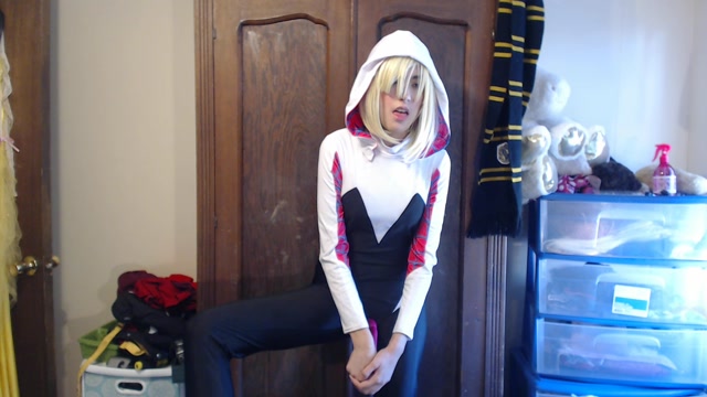 ManyVids_presents_Annabelle_Bestia_-_gwen_stacy_tries_on_her_costume.mp4.00014.jpg