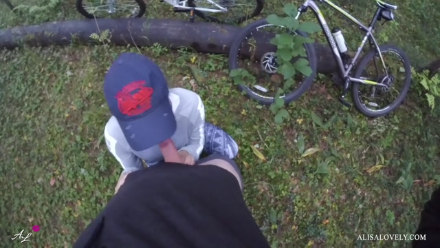 Cum_to_Mouth_-_Blowjob_for_my_BF_in_Bike_Park_.mp4.00007.jpg