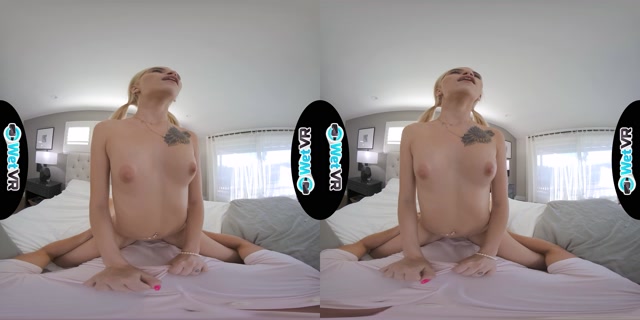 Watch Online Porn – WetVR presents Kiara Cole Caught by Stepsis (MP4, UltraHD/2K, 4096×2048)