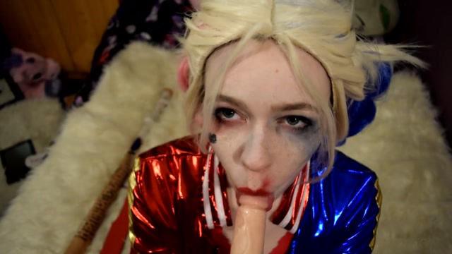 Watch Online Porn – ManyVids presents Bat Maisie in 25 POV Harley Quinn Blowjob (MP4, FullHD, 1920×1080)