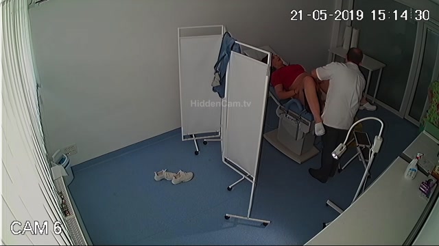 Real_hidden_camera_in_gynecological_cabinet_-_pack_2_-_archive2_-_14.mp4.00010.jpg