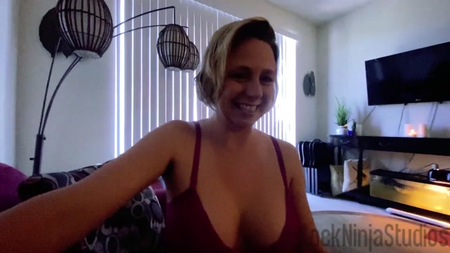Brianna_Beach___Loser_Son_Comforted_And_Fucked_By_Huge_Tits_Mom_On_Valentine_s_Day.mp4.00004.jpg