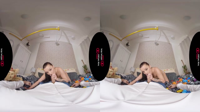 Watch Online Porn – Virtualrealporn presents Parent’s Day – Daphne Klyde 4K (MP4, UltraHD/4K, 3840×2160)
