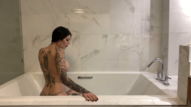 Watch Online Porn – damazonia 27-11-2019 Massage my feet while I m enjoying my bath like a Queen (MP4, UltraHD/4K, 3840×2160)
