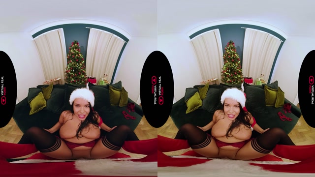 Virtualrealporn_presents_Stealing_Santa_s_Cookies_and_Cream_-_Sofia_Lee.mp4.00015.jpg