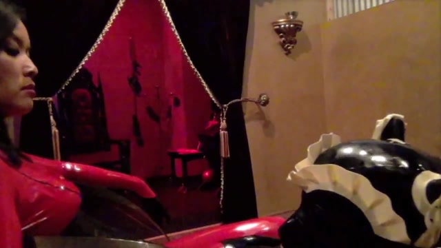 Asian_Cruelty_-_Total_Tongue_Submission_-_Mistress_Damian_Chi.mp4.00011.jpg