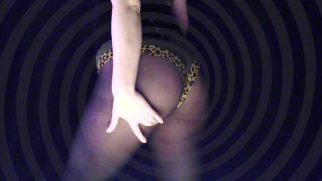 DemonGoddessJ_-_Toaster_Strudel_Slut.mp4.00012.jpg