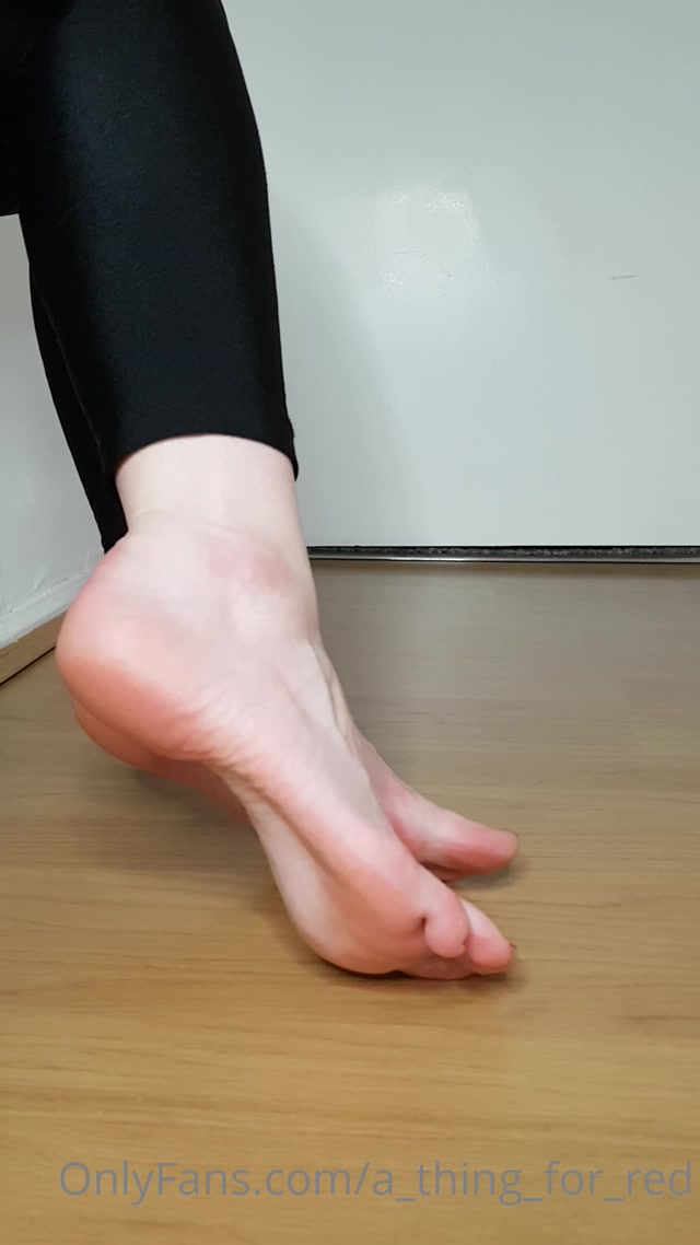 Watch Free Porno Online – a_thing_for_red-13-03-2021-2053860345-Crossed legs and toes wiggles to start off with_ before I show you every part of my feet f (MP4, UltraHD/2K, 1080×1920)
