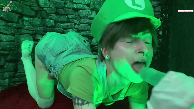 Enby Jupiter – Luigi