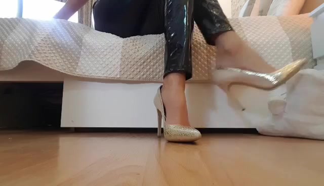 Goddess Natalie - Shoe dangling and Ignoring your ass 00005