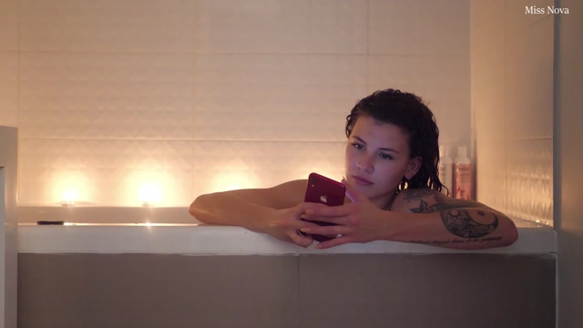 Watch Online Porn – Miss Nova – Bathtime With Daddy (MP4, FullHD, 1920×1080)