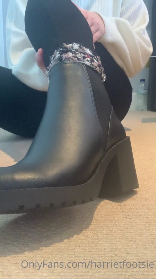 Watch Online Porn – harrietfootsie 110220212029244960 so i made the ultimate sock tease video for a fan who loves to be teased endlessly with my (MP4, UltraHD/2K, 1080×1920)