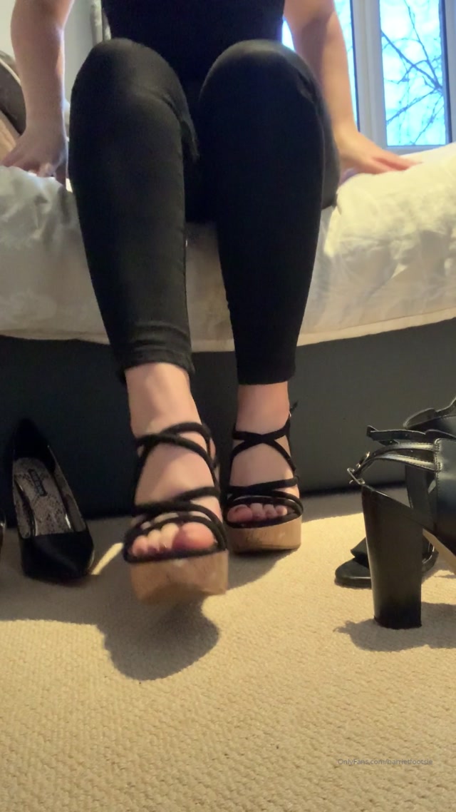 Watch Free Porno Online – harrietfootsie 31012020138784452 just deciding what shoes i should wear tomorrow for my birthday celebrations and girls nig (MP4, UltraHD/2K, 1080×1920)