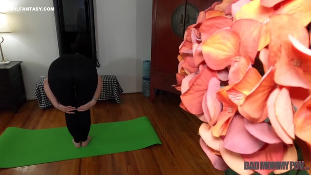BadMommyPOV - Syren Demer Yoga with Mommy 00000