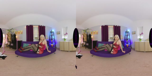 The English Mansion - Princess Aurora - Roommate Girls Only - VR 00009