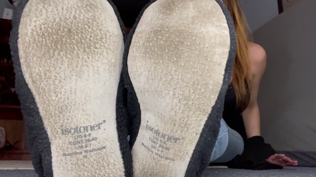 queenmothersoles sniff lick smell suck dirty slipper joi 00002
