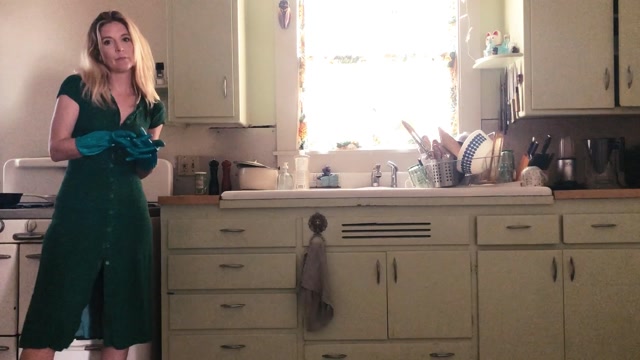 Mona Wales - Mom Needs Your Help In The Kitchen 00003