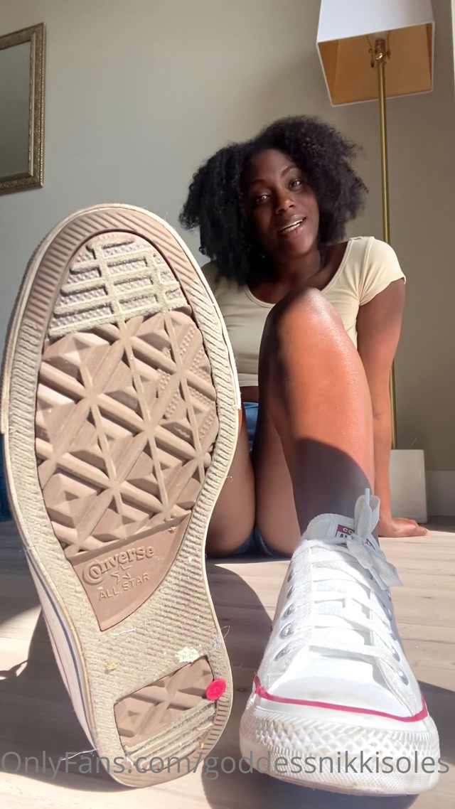 Goddess Nikki - Stinky sock removal h umiliation joi for my loser foot boys. you will cum when i tell you_12 (@goddessnikkisoles) (22.03.2021) 00001