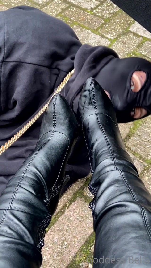 The Cruel Beauty - Goddess Bella - Slave Cleaning And Worshipping My Boots 00007