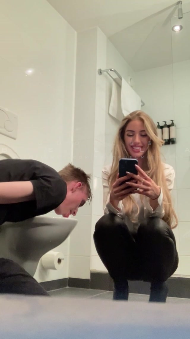 Watch Online Porn – Iwantbellaa Tongue clean my toilet (MP4, UltraHD/2K, 720×1280)