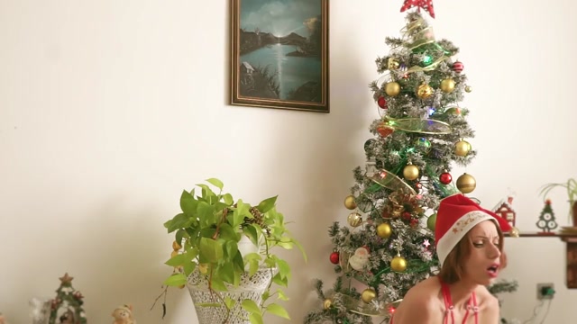 Watch Free Porno Online – xxxCaligulaxxx – Naughty Christmas Mom (MP4, HD, 1280×720)