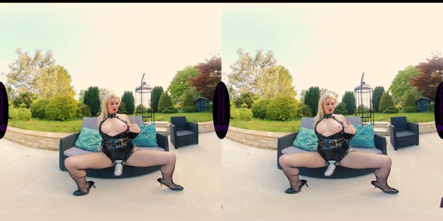 Watch Online Porn – The English Mansion – Lady Sara Borgia – Outdoor Oral Obedience – VR (MP4, UltraHD/2K, 3840×1920)