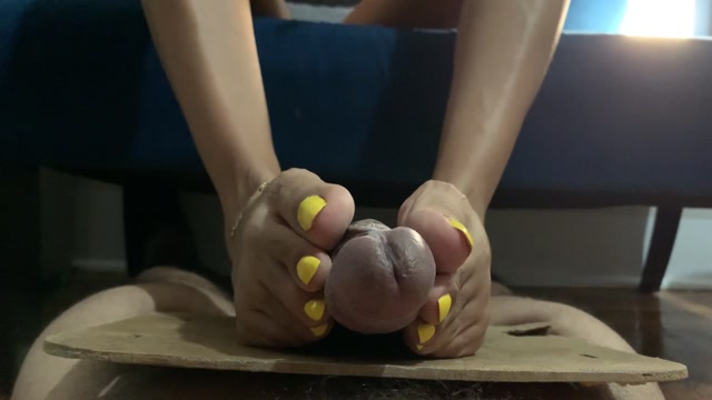 Watch Online Porn – A Little Dick Play (MP4, FullHD, 1920×1080)
