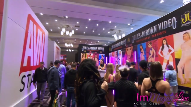 Watch Online Porn – ImMeganLive – AVN 2020 (MP4, FullHD, 1920×1080)