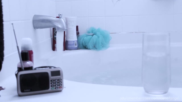 Angel Au Lait - Be My Bath Butler 00003