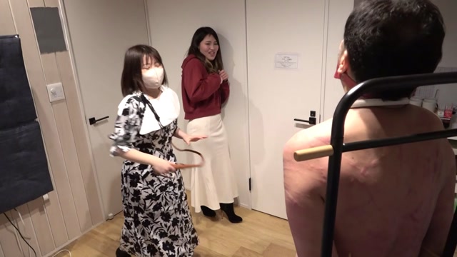 Watch Online Porn – Japanese girl femdom harsh whipping – Whipping and domination (extreme) (MP4, FullHD, 1920×1080)