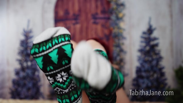TheTabithaJane - Christmas Sock Tease 00014