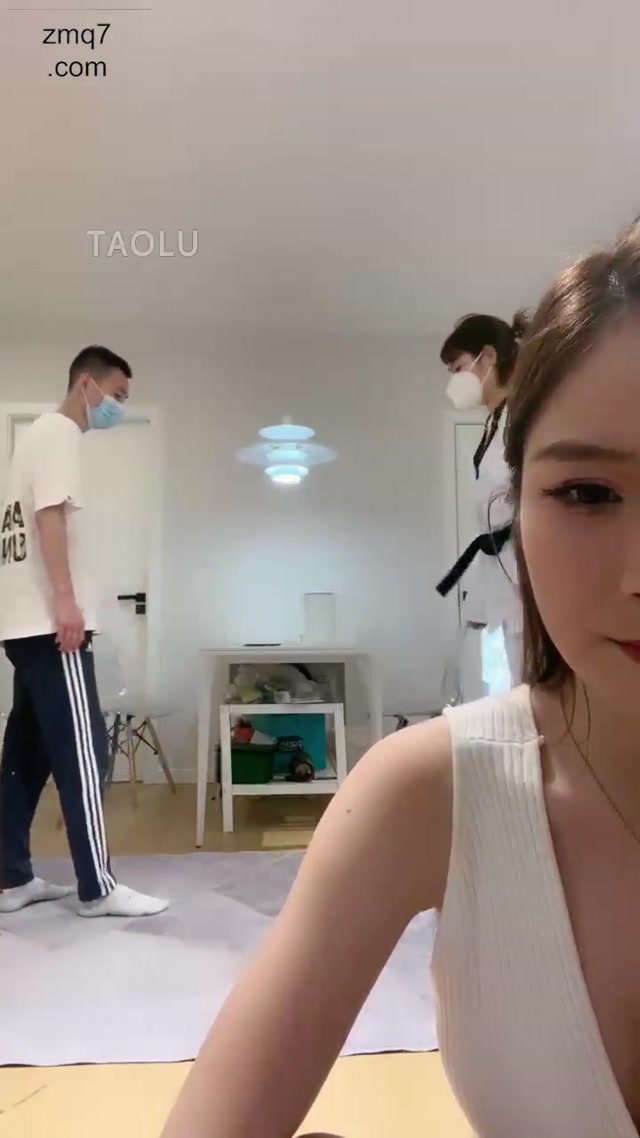 Watch Online Porn – Miss Yinuo 开发素人男闺蜜1 圣水Development of amateur male girlfriends 1 holy water (MP4, UltraHD/2K, 720×1280)