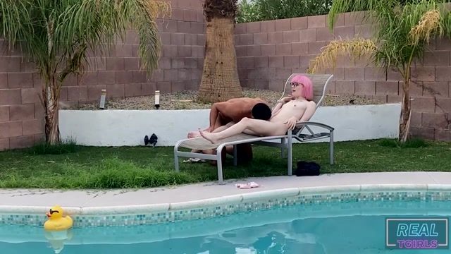 Watch Online Porn – RealTgirls Claire Andre Poolside (MP4, HD, 1280×720)