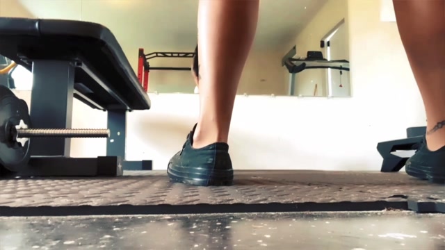 Clips by Drea - Giantess Workout 00002