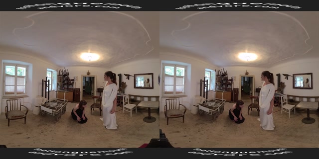 Foot Tongue Mouth and Vore - VR180 - The Strict Queen & The Servant Girl (Premium user request) 00001