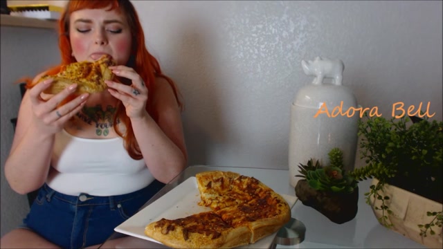Adora bell - Over eating Pizza 00003