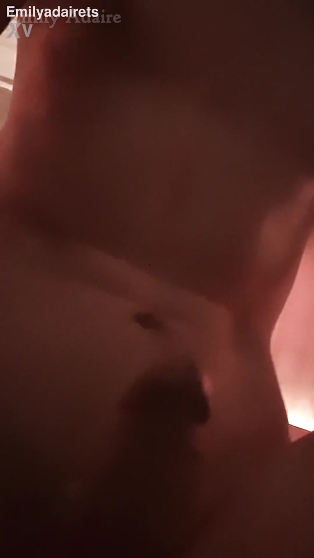 Watch Online Porn – Emily Adaire Secretely Jerked Off In The Sauna (MP4, UltraHD/2K, 1080×1920)