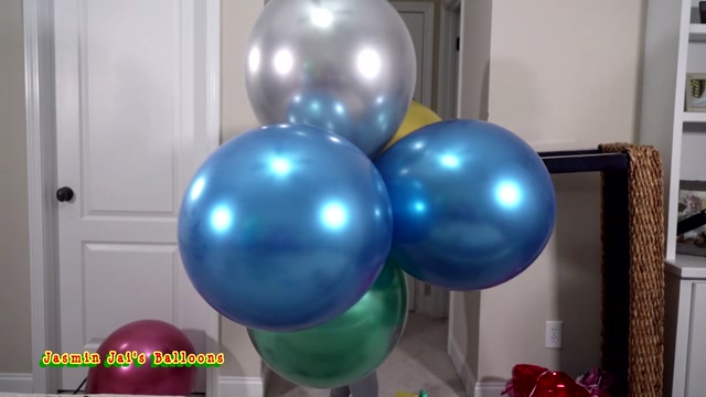 Watch Online Porn – JJ Balloon Inflatables It s Me Or The Balloons (MP4, FullHD, 1920×1080)