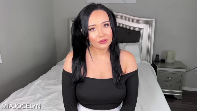 Mia Jocelyn - Bratty Slut Teases Daddy