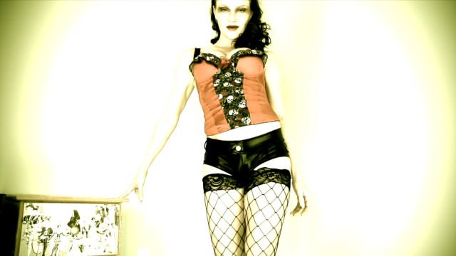 Watch Online Porn – Mistress B – Evil Beauty (MP4, FullHD, 1920×1080)