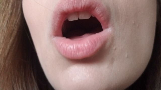 Nina Crowne - HD Close-Up Mouth Cum 00010