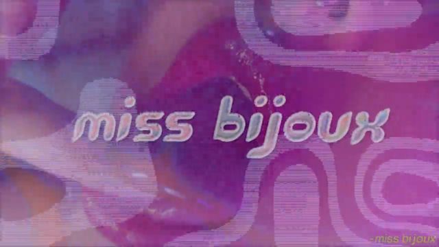 Mistress Bijoux - Kiss Kiss Sniff Audio Trance 00002