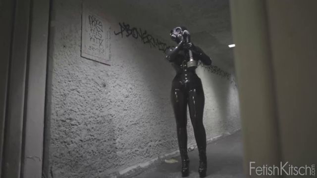 Watch Online Porn – 1307 Latex and Rubber – Fetishkitch – Tunnel Vision (MP4, FullHD, 1920×1080)