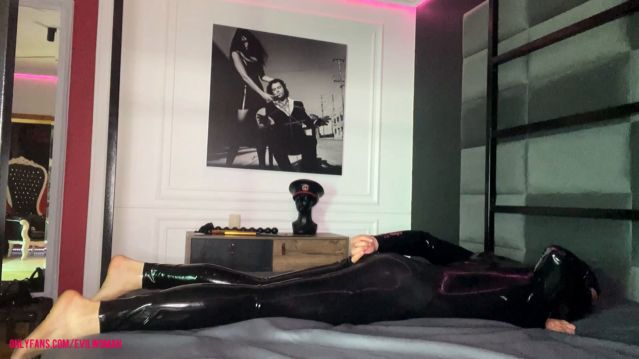 FCHDommes - Evil Woman - Whiping And Pegging On My Rubber Gimp 00005