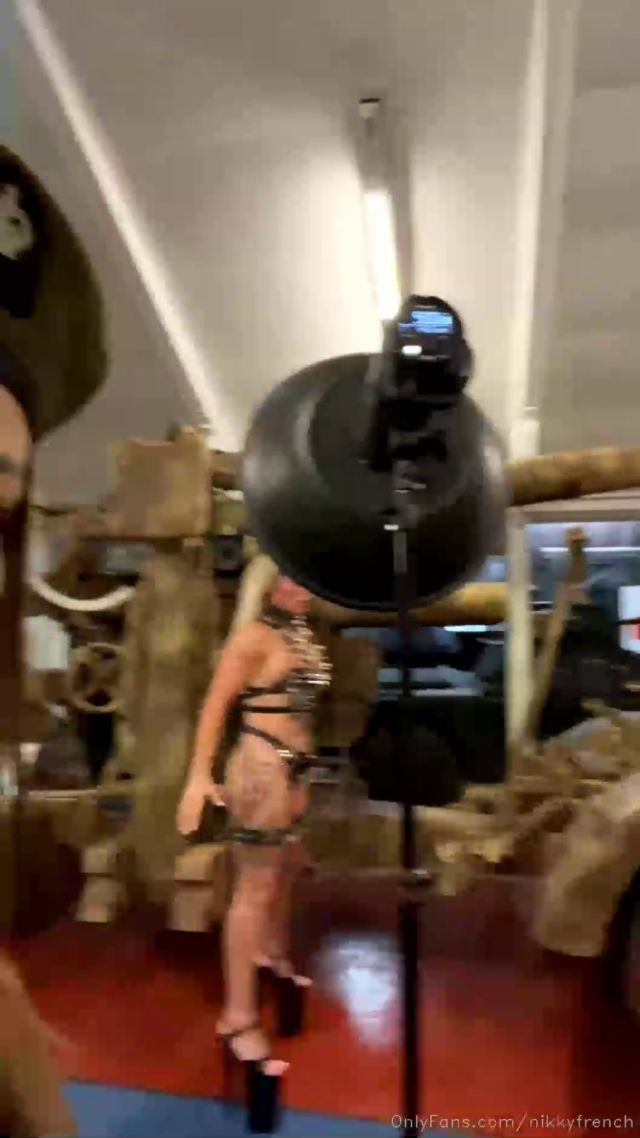 Watch Online Porn – nikkyfrench 05-11-2022-2668571092-Stream started at 110520220218 pm BTS of shooting at military mus (MP4, UltraHD/2K, 1056×1878)