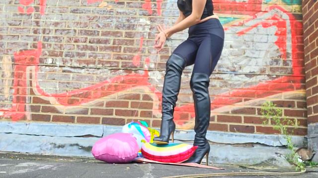 Goddess Vanessa - Balloons Vs Boots 00002